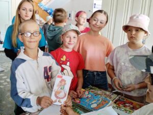 11.08.23 Путешествие по мирам героев мультфильмов в лагере “Сузорье”