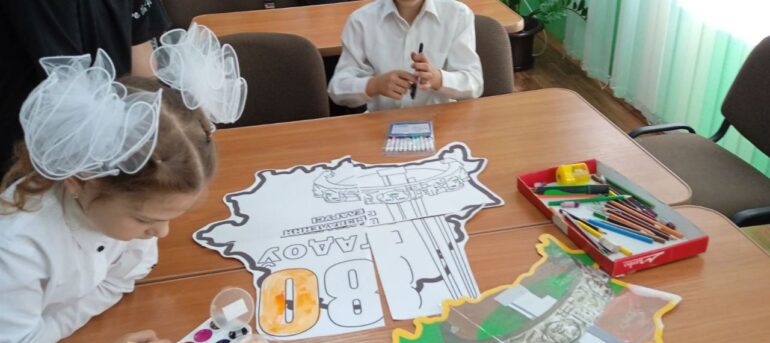 В Одельской сельской библиотеке проведен литературно-исторический час “Узнай о войне из книг”, посвященный Дню всенародной памяти жертв Великой Отечественной войны и геноцида белорусского народа