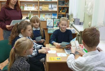 04.12.24г.в Сопоцкинской горпоселковой библиотеке прошёл час общения “Пусть всегда будет завтра”. Ребята  узнали о заражении, развитии и лечении болезни, статистике в мире и Республике Беларусь.