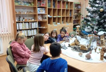 7 декабря Луцковлянская сельская библиотека – информационно-экологический центр пригласила детей на инфоурок «Мои права и обязанности».🎓